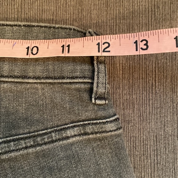 Express High Rise Hyper Stretch Ankle Jeans 12.5/13”W x 36”L - Picture 4 of 11